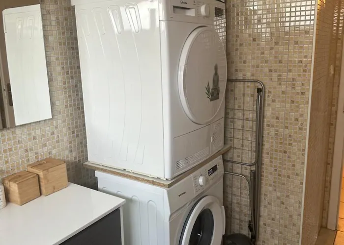 Un Havre De Verdure En Apartment